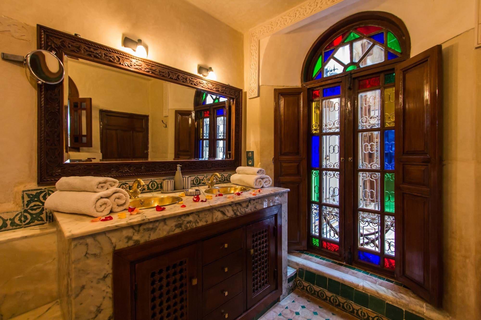 Riad Les Remparts De Fez Exterior foto