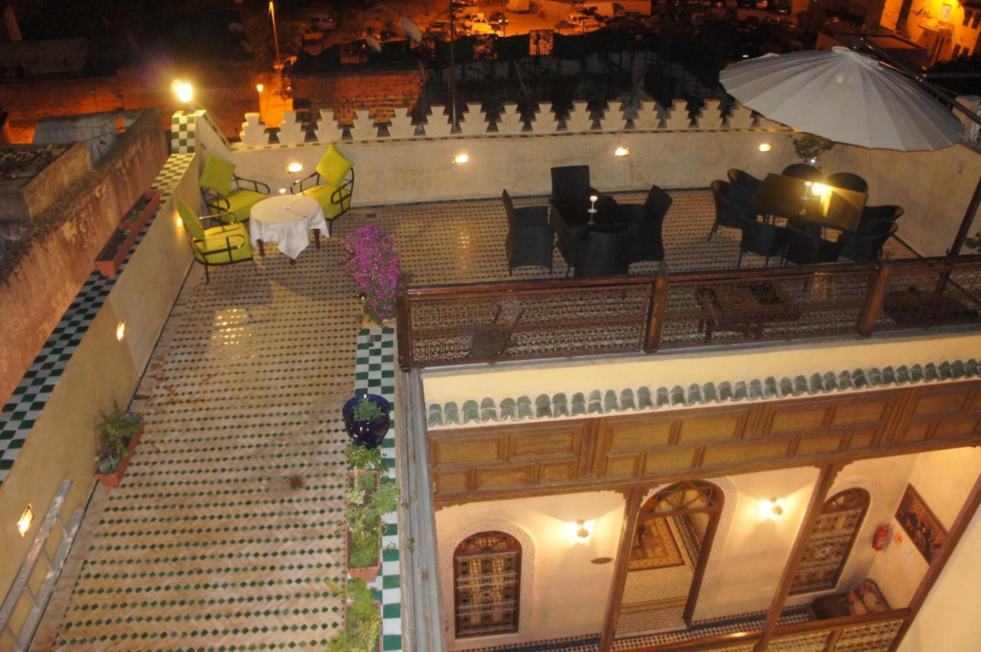 Riad Les Remparts De Fez Exterior foto