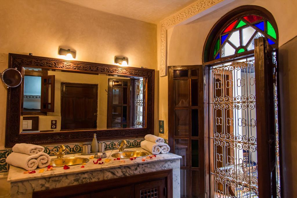 Riad Les Remparts De Fez Exterior foto